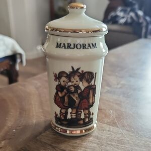 Hummel Cream and Gold Spice Jar - Marjoram